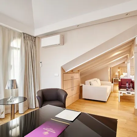 Lägenhet Nexus Santa Maria Luxury