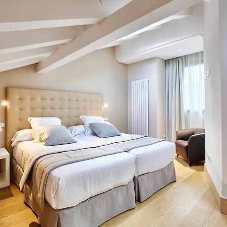 Nexus Santa Maria Luxury * Valladolid